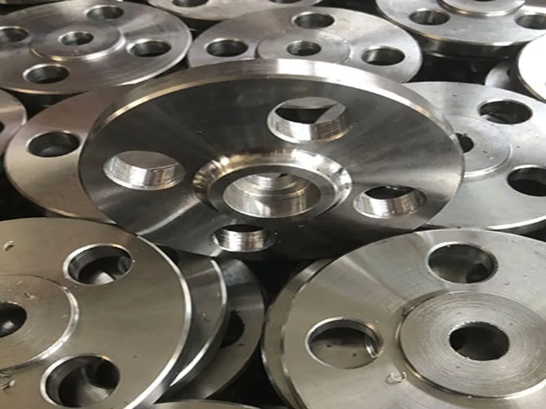 socket weld flange type